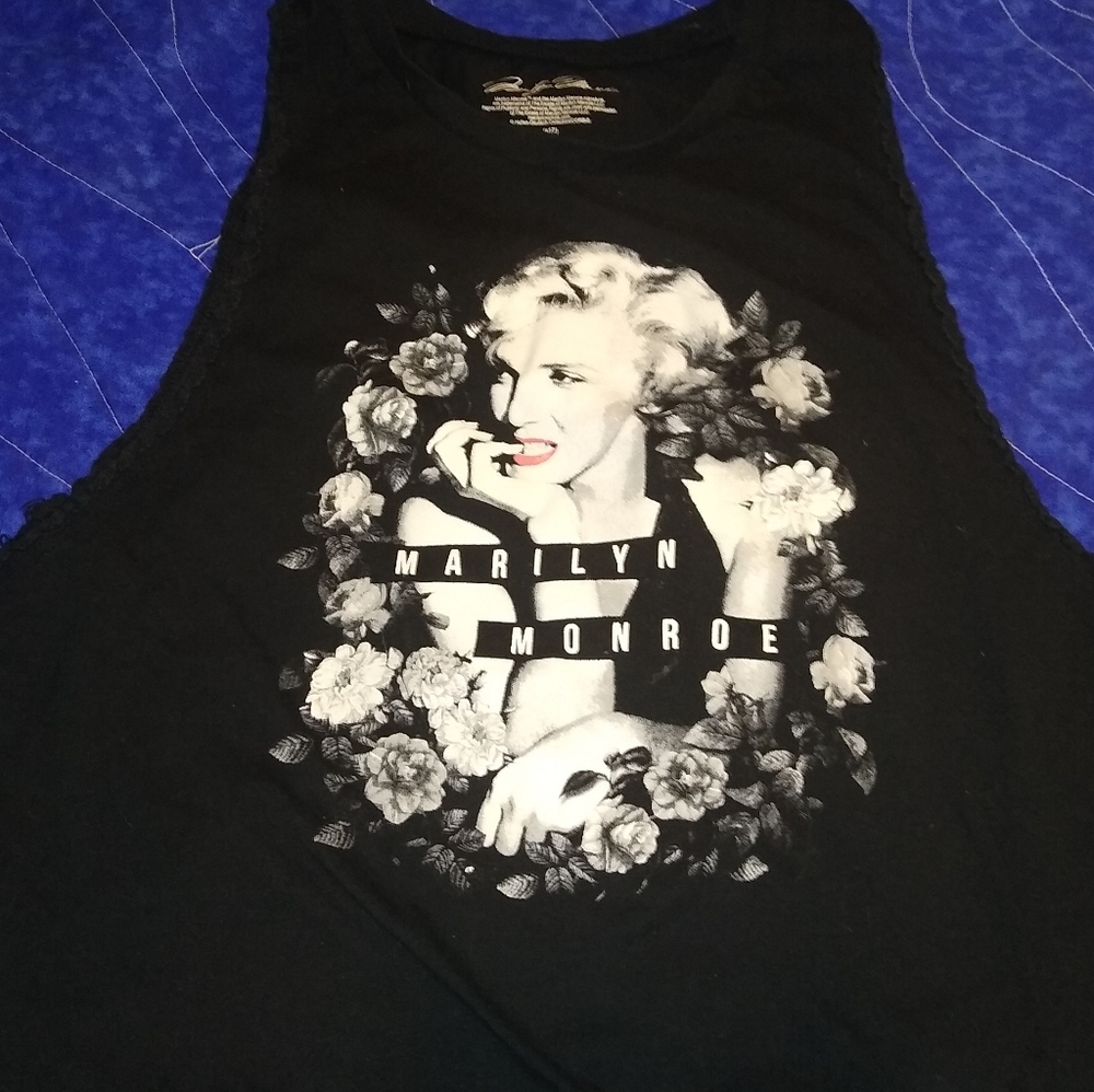 Marilyn Monroe t shirt